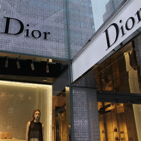 does dior accept cash in store|create dior account online.